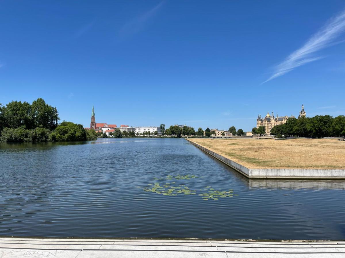 Zuarin Gewölbekeller: Schlossgartenblick Mit E-ladestation * Schwerin (Mecklenburg-Vorpommern)